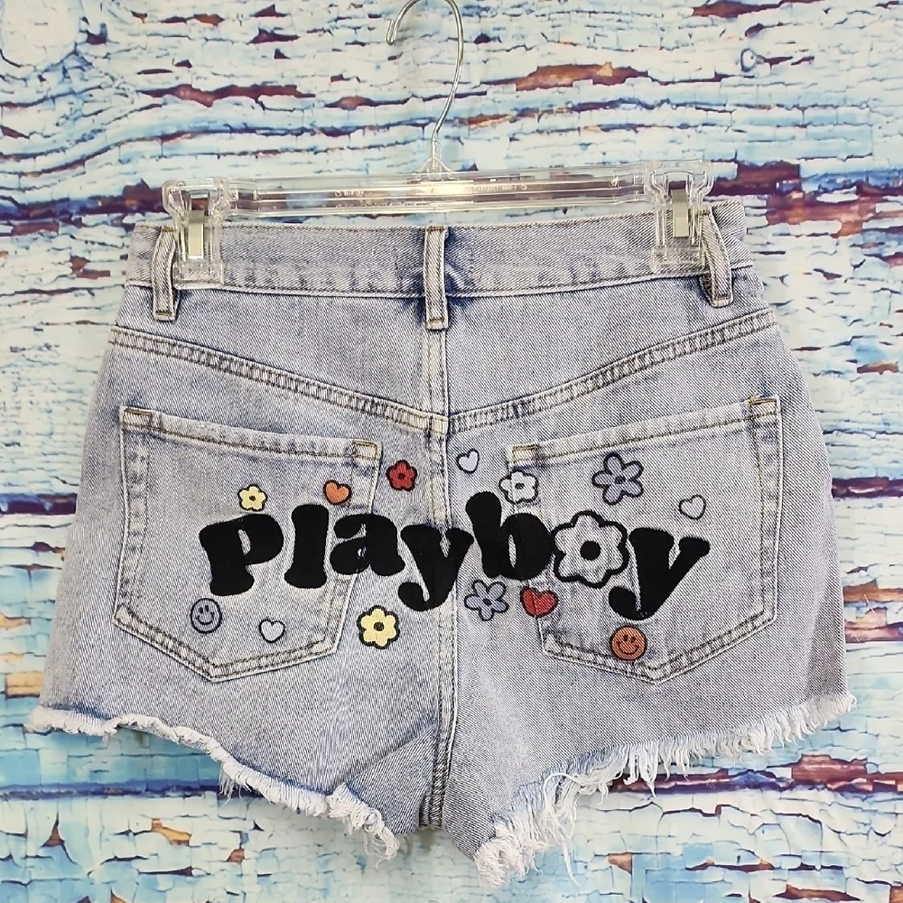 PLAYBOY trendy ripped